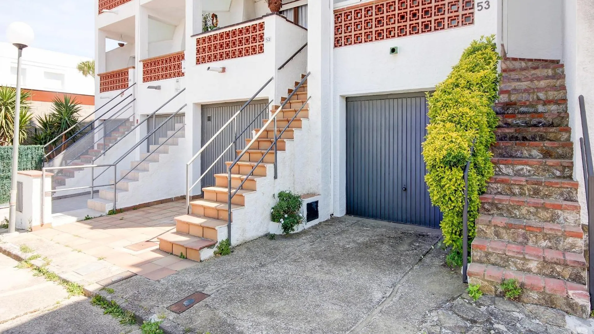 Nice Apartment Near Sand Beach Montjoi 西班牙