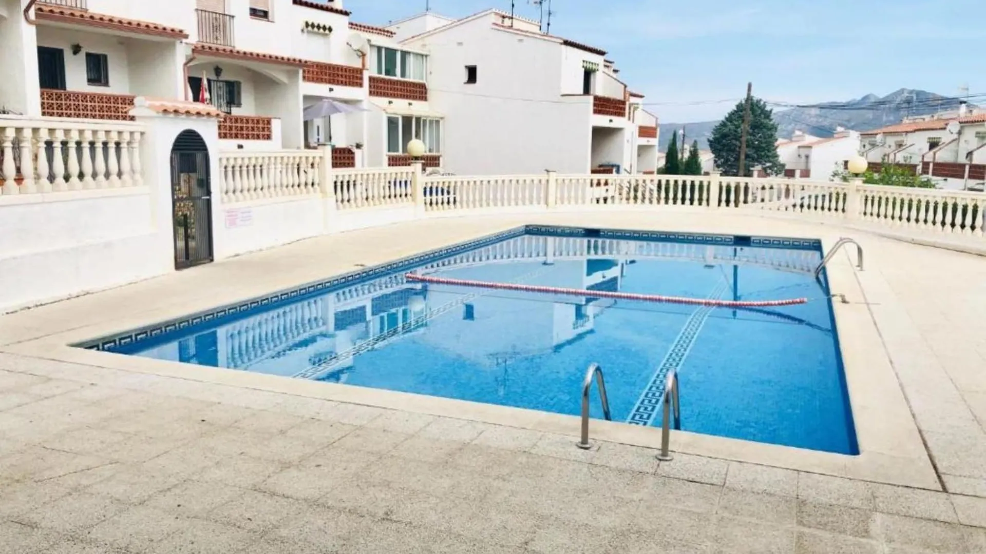 Nice Apartment Near Sand Beach Montjoi